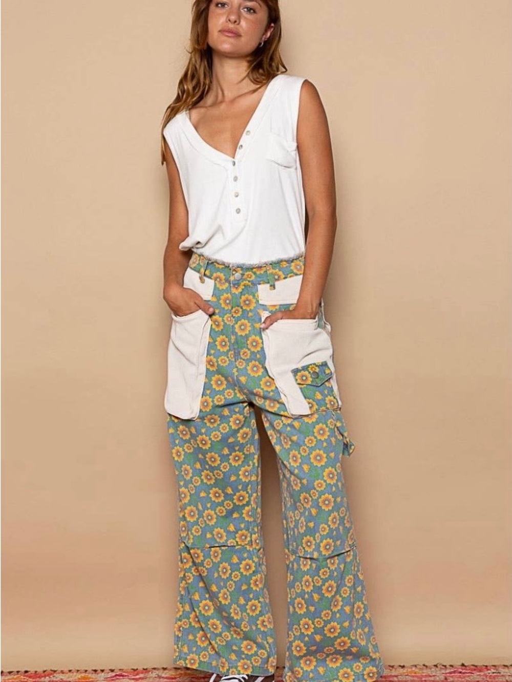 POL Sunflower Print Wide-Leg Pants in Blue and Yellow